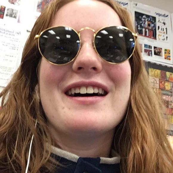 Meet your Posher, Adrianna - Picture 1 of 1